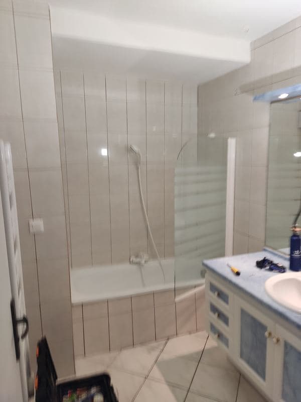 Salle de bain avant rénovation